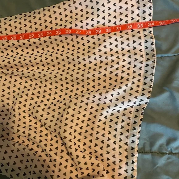 Forever 21 XXI Heart Pattern Dress, Open Back- medium - Picture 10 of 10